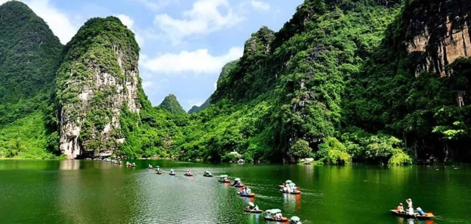 Lịch Khởi Hành HÀ NỘI – BÁI ĐÍNH, TRÀNG AN – HẠ LONG – YÊN TỬ – HÀ NỘI