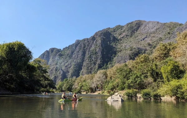 Du Lịch Laos Nature 5N4Đ: Nong Khiaw – Vang Vieng – Luang Prabang Khám Phá Thiên Nhiên