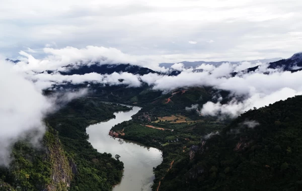 Du Lịch Laos Nature 5N4Đ: Nong Khiaw – Vang Vieng – Luang Prabang Khám Phá Thiên Nhiên